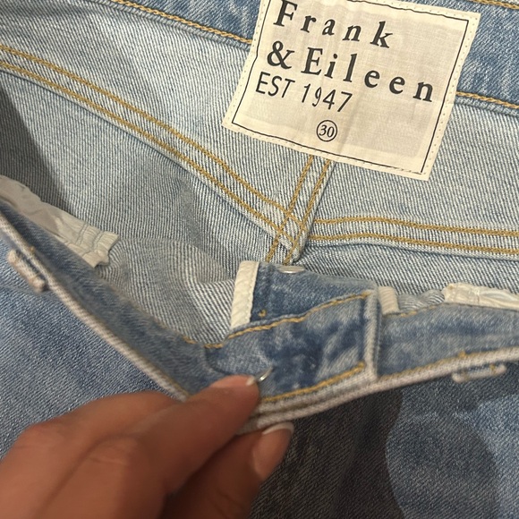 Frank & Eileen Monaghan Mom Jeans in 1990 Wash sz 30 29 raw hem - Picture 7 of 9